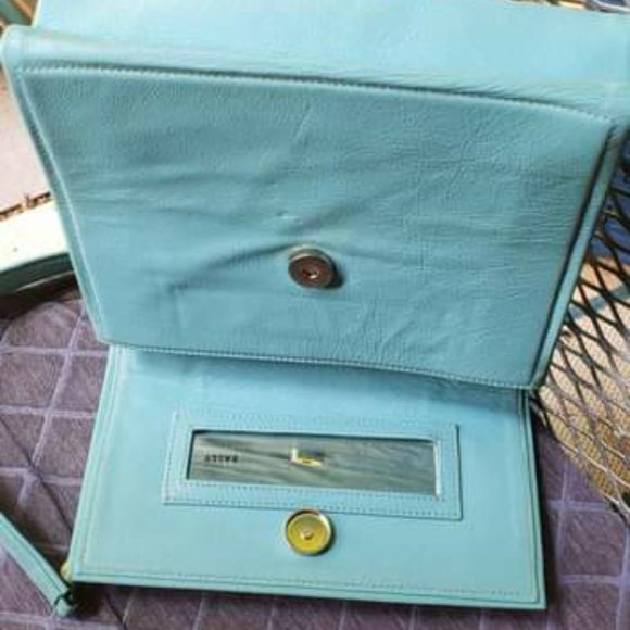 Authentic Bally purse with built in mirror - Picture 2 of 7